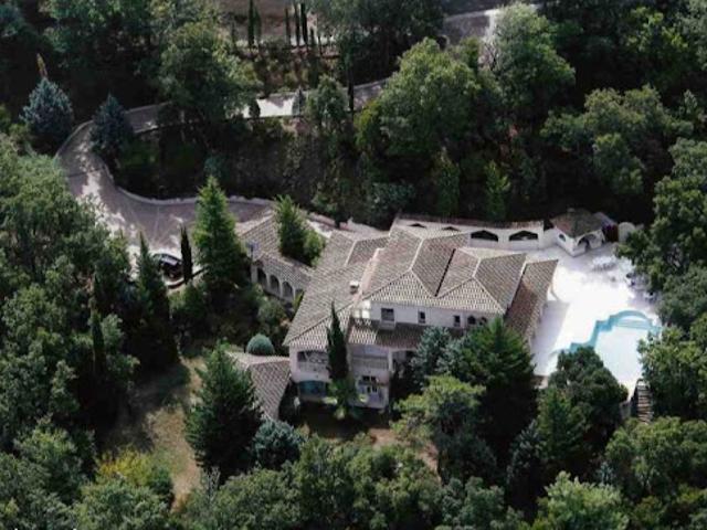 Location Maison 7 pièces 350 m2 Les adrets de l'esterel