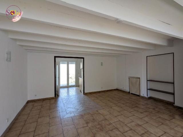 Location Maison 7 pièces 69m² COGNAC 16100