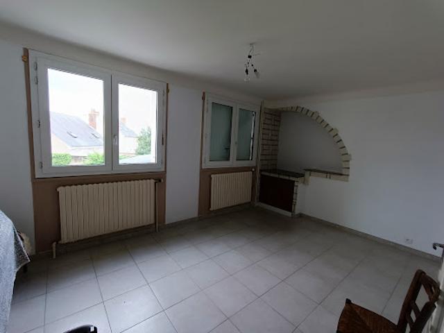 Location Maison 7 pièces 94.3 m2 Vierzon