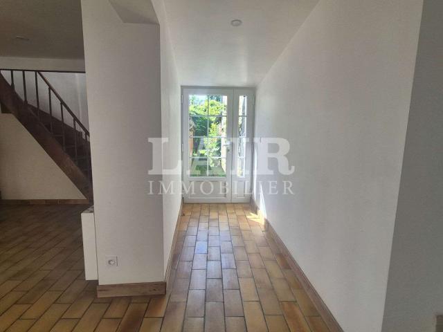Location maison 7 pièces Sées 61
