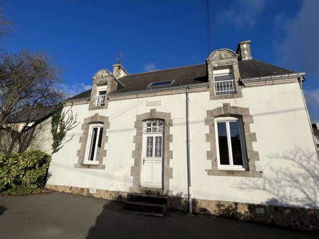 Location maison 7 pièces Plescop 56