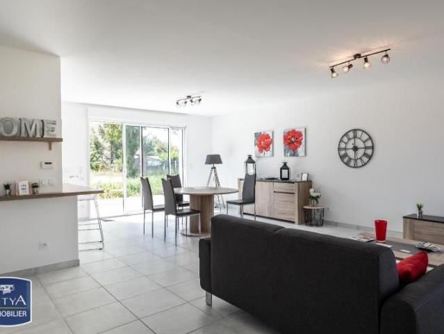 Location Maison 49m² TROUY 18570