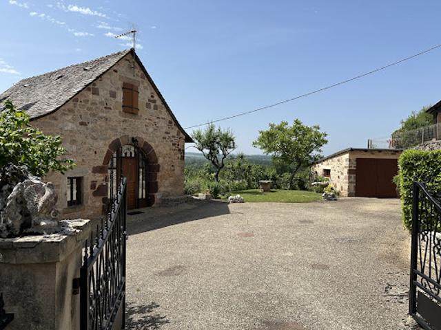 Location Maison 4 pièces 104.72 m2 Montrozier