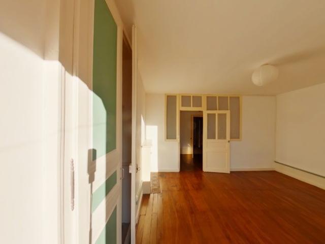 Location Maison 4 pièces 104m² CHAUVIGNY 86300