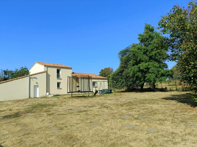 Location Maison 4 pièces 107 m2 à Saint Julien de Concelles
