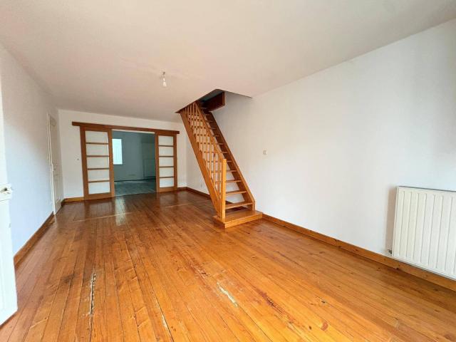 Location maison 4 pièces 107 m² à Mâcon 71000 4 730 €