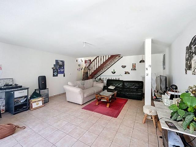 Location Maison 4 pièces 108m²