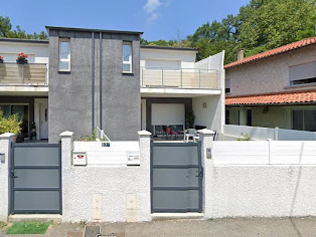 Location Maison 4 pièces 109.76 m2 Lavelanet