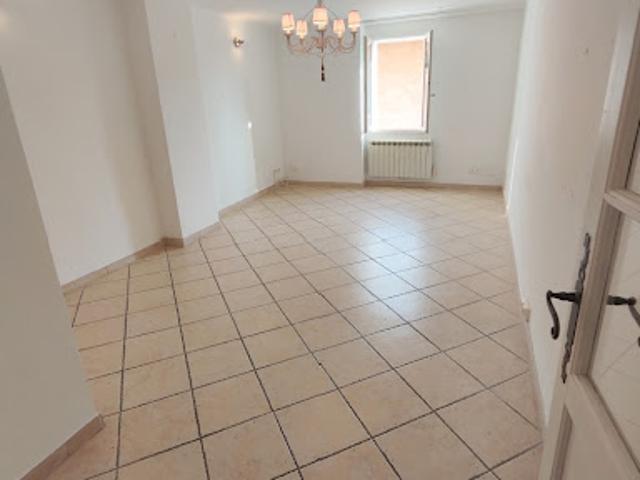 Location Maison 4 pièces 100 m2 Frejus