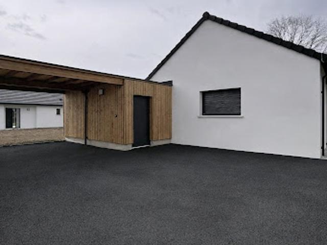 Location Maison 4 pièces 100.7 m2 Theze
