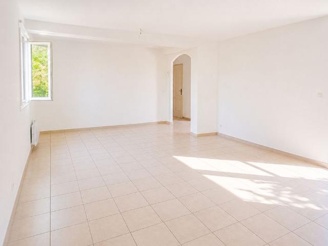 Location Maison 4 pièces 100m²