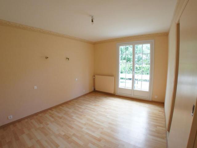 Location Maison 4 pièces 100m² BEAUCOUZE 49070
