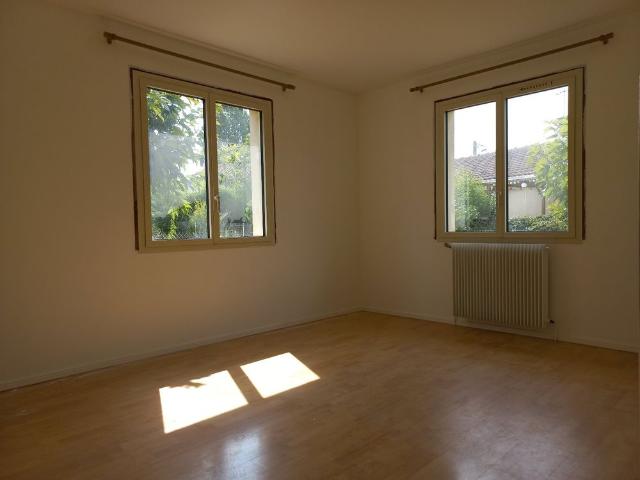 Location Maison 4 pièces 100m² L ISLE JOURDAIN 32600