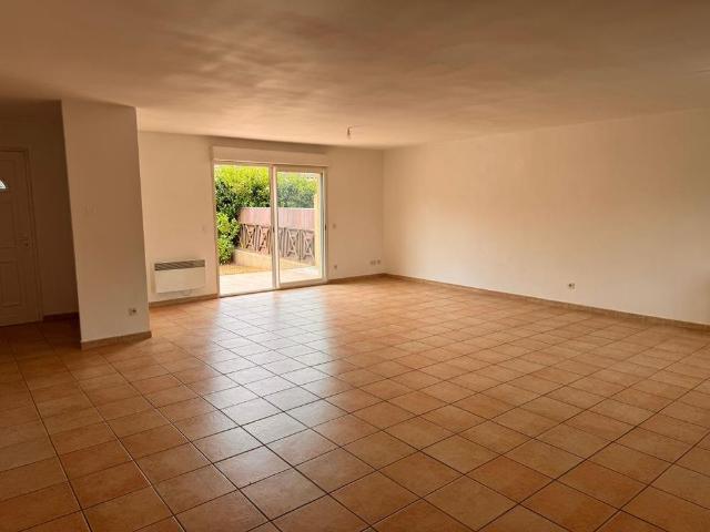 Location Maison 4 pièces 100m² ROBIAC ROCHESSADOULE 30160