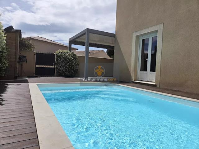 Location Maison 4 pièces 101.95 m2 Saint Paul Trois Châteaux