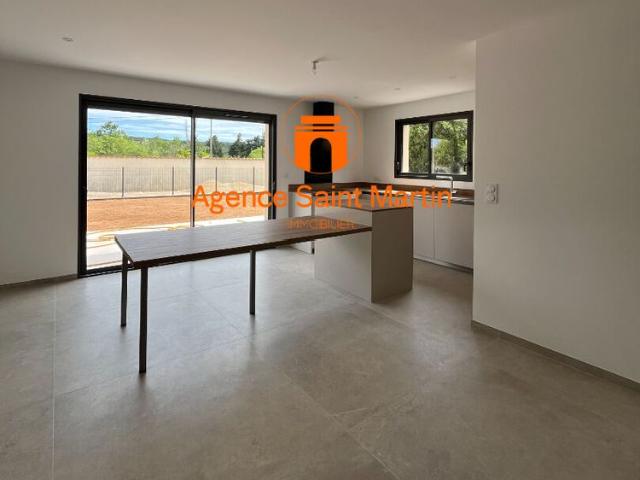 Location Maison 4 pièces 102m²