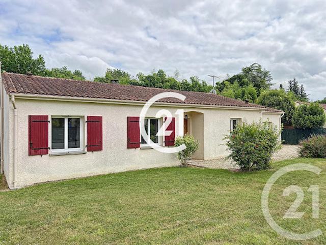 Location Maison 4 pièces 103.5 m2 Saint Martial sur Né