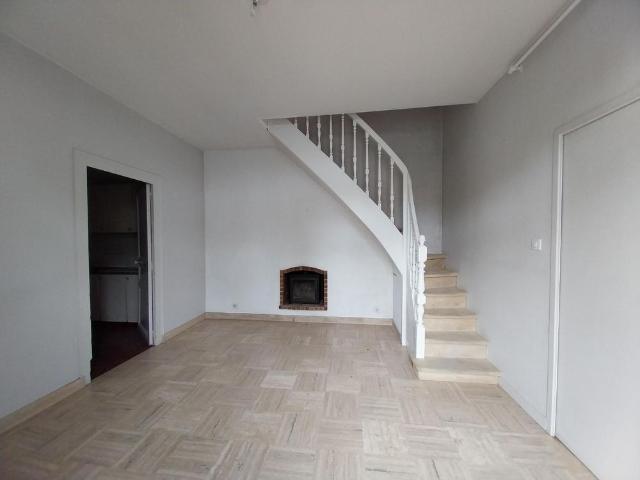 Location Maison 4 pièces 103m² NANTES 44300