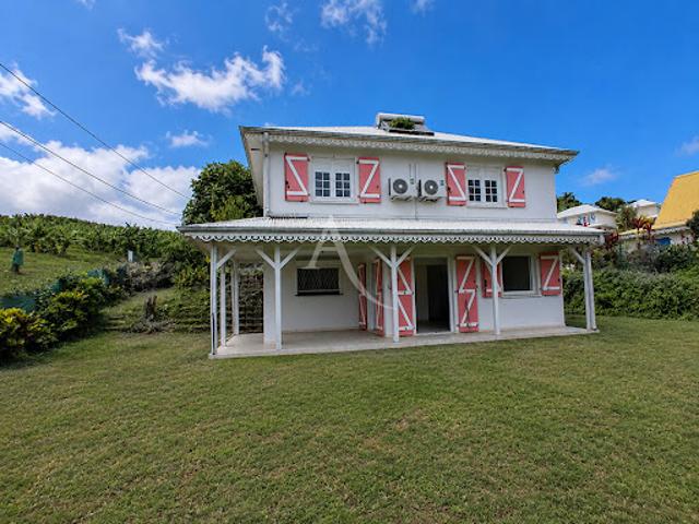 Location Maison 4 pièces 114 m2 Gros morne