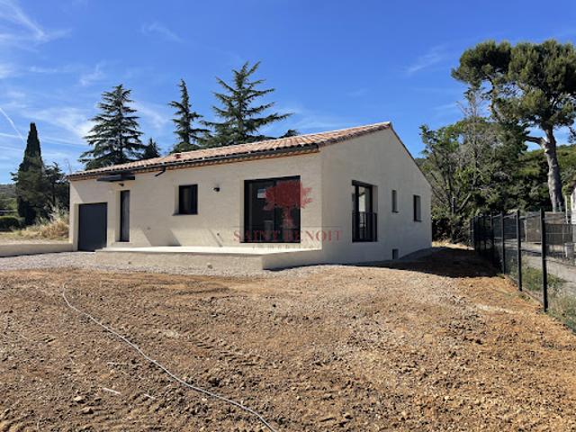 Location Maison 4 pièces 115 m2 Saint Jean de Fos