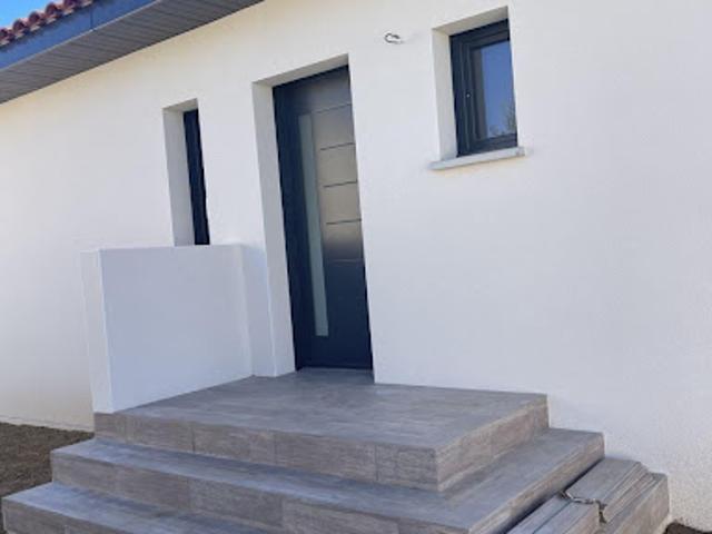Location Maison 4 pièces 110 m2 Claira