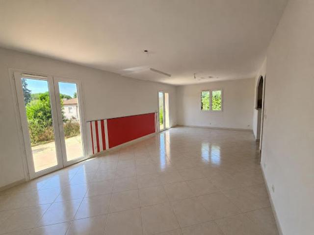 Location Maison 4 pièces 110.65 m2 Pomérols