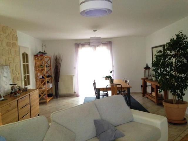 Location Maison 4 pièces 111m² GENAS 69740