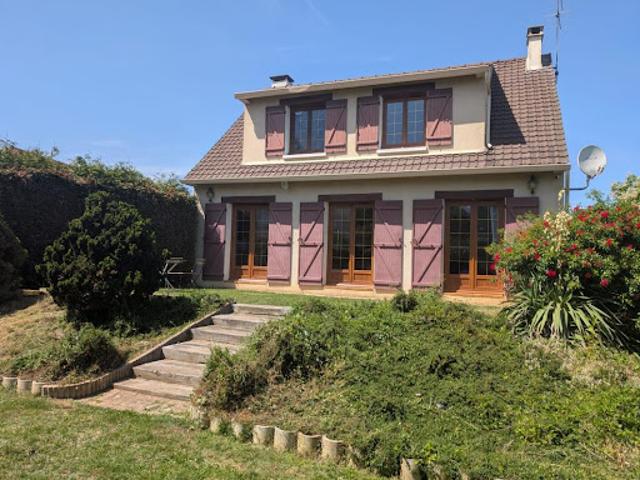 Location Maison 4 pièces 113 m2 Saint Germain lès Arpajon