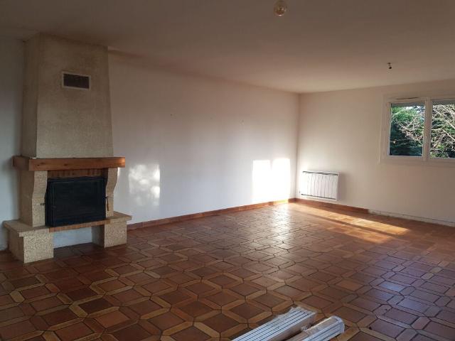 Location maison 4 pièces, 113.00m², Colomiers