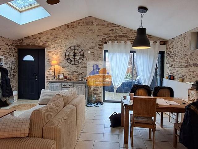 Location Maison 4 pièces 121m²