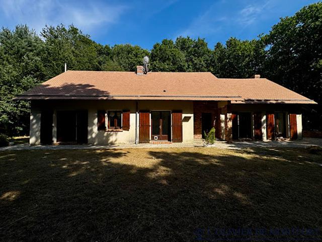 Location Maison 4 pièces 134 m2 Saint Rémy l'Honoré