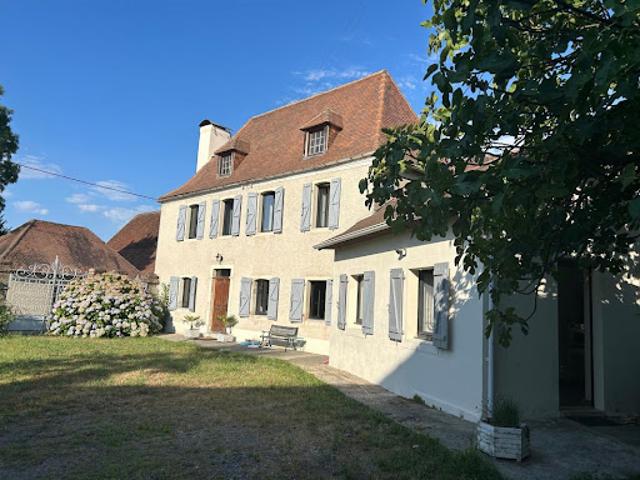 Location Maison 4 pièces 136 m2 Lacq
