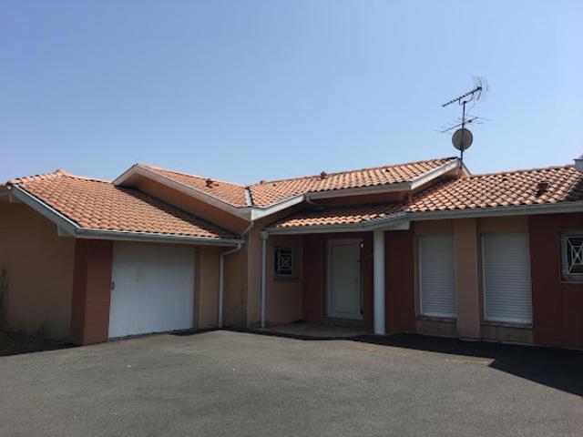 Location Maison 4 pièces 137.53 m2 Mées