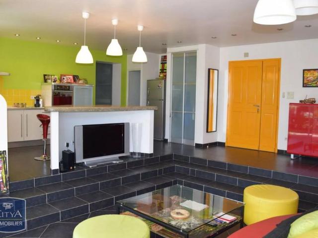Location Maison 4 pièces 140m² MARIGNANE 13700