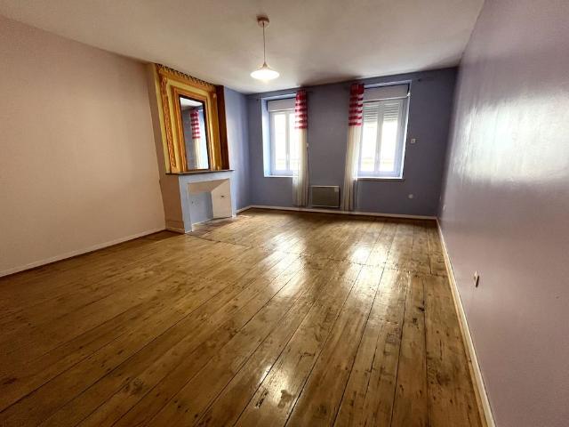 Location Maison 4 pièces 141m²