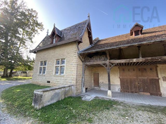 Location Maison 4 pièces 143.41 m2 Courtenay