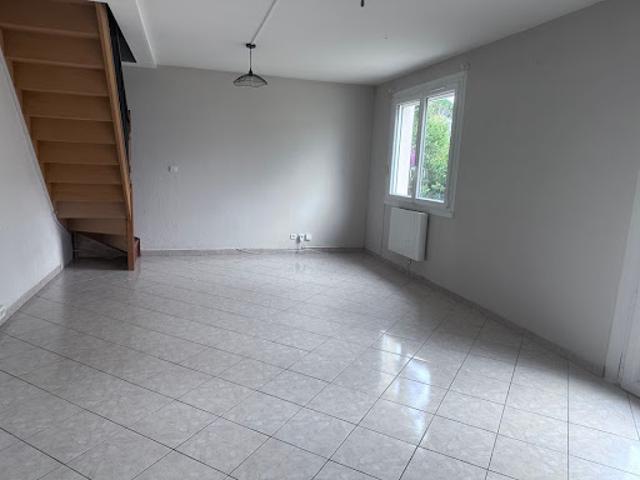 Location Maison 4 pièces 160 m2 Fleurance