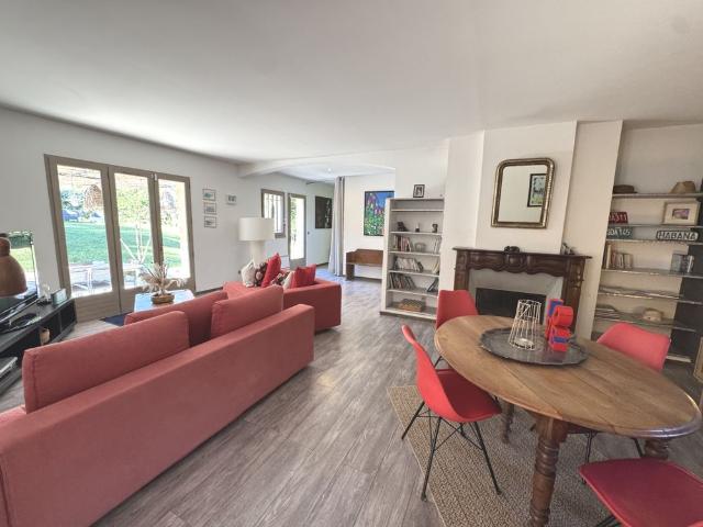 Location Maison 4 pièces 177m² CASSIS 13260