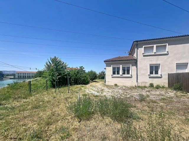 Location Maison 4 pièces 65.05 m2 Beaumont Monteux