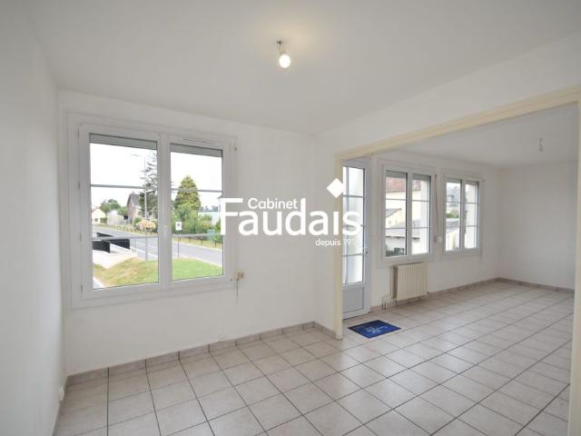 Location Maison 4 pièces 65m² ST LO 50000