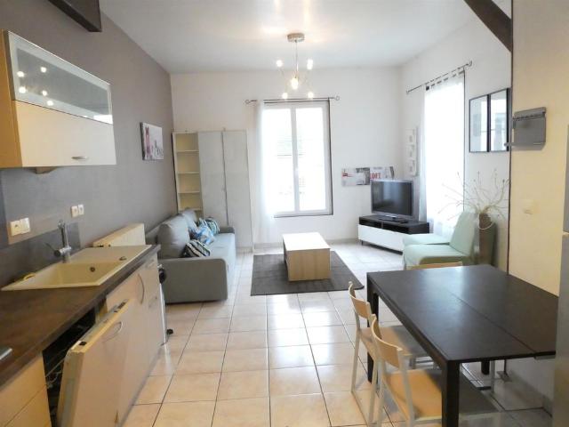 Location Maison 4 pièces 67m² FONTAINEBLEAU 77300