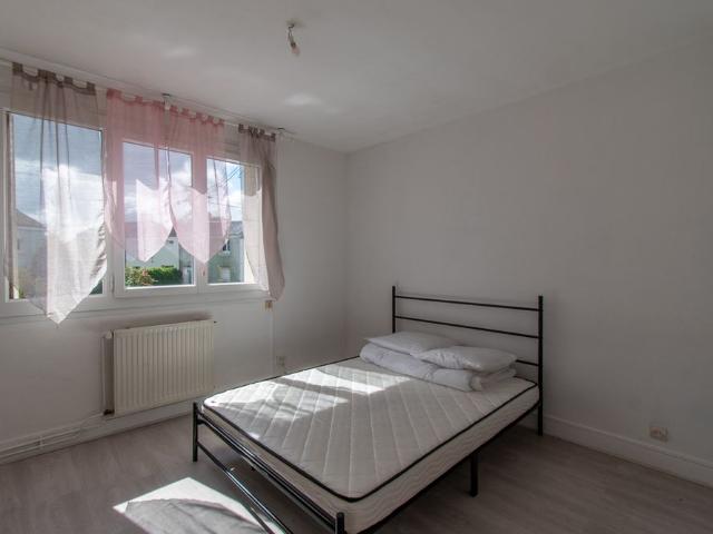 Location Maison 4 pièces 68m² VIERZON 18100