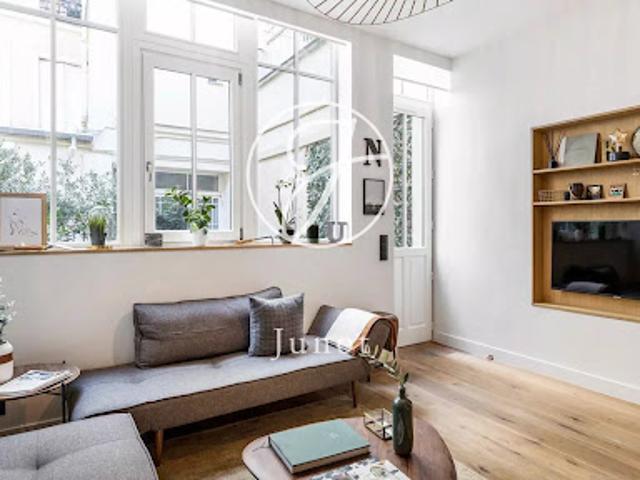 Location Maison 4 pièces 69.03 m2 Paris 6ème