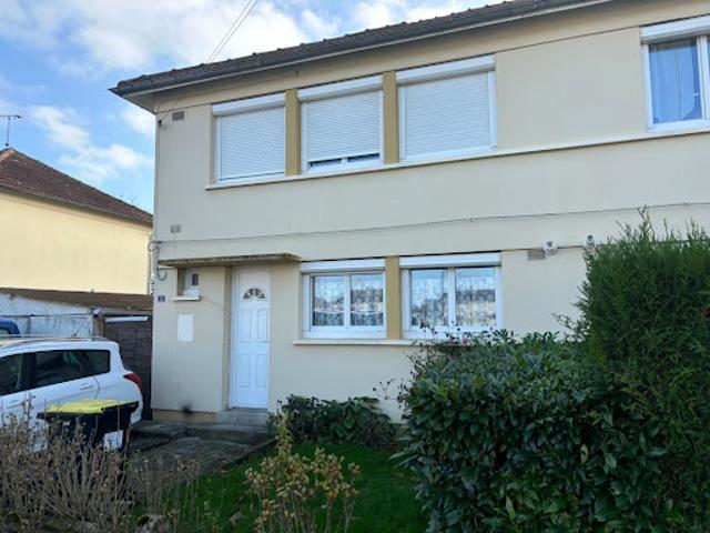 Location Maison 4 pièces 70 m2 Beautor