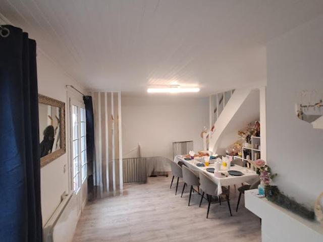 Location Maison 4 pièces 70 m2 Villemomble