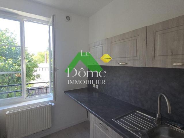 Location Maison 4 pièces 70m² MERU 60110