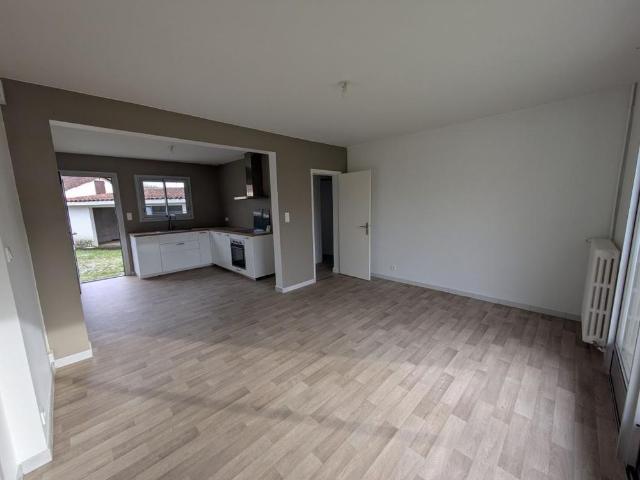 Location Maison 4 pièces 70m² MONT DE MARSAN 40000