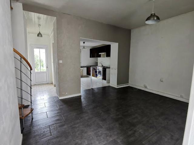 Location Maison 4 pièces 71.55 m2 Angouleme