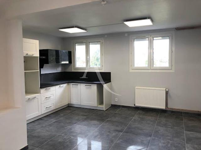Location Maison 4 pièces 71.89 m2 Pruillé le Chétif