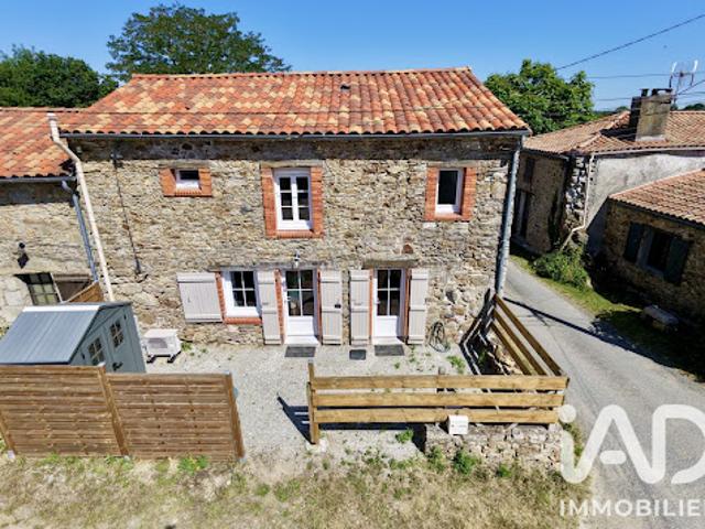 Location Maison 4 pièces 76 m2 Le Poiré sur Vie